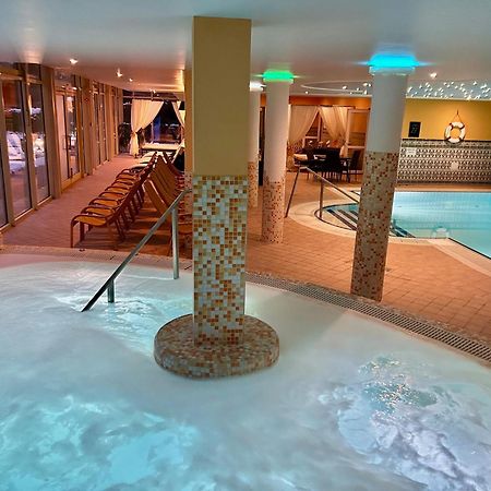 Calimbra Wellness Hotel Superior Miskolc Ngoại thất bức ảnh