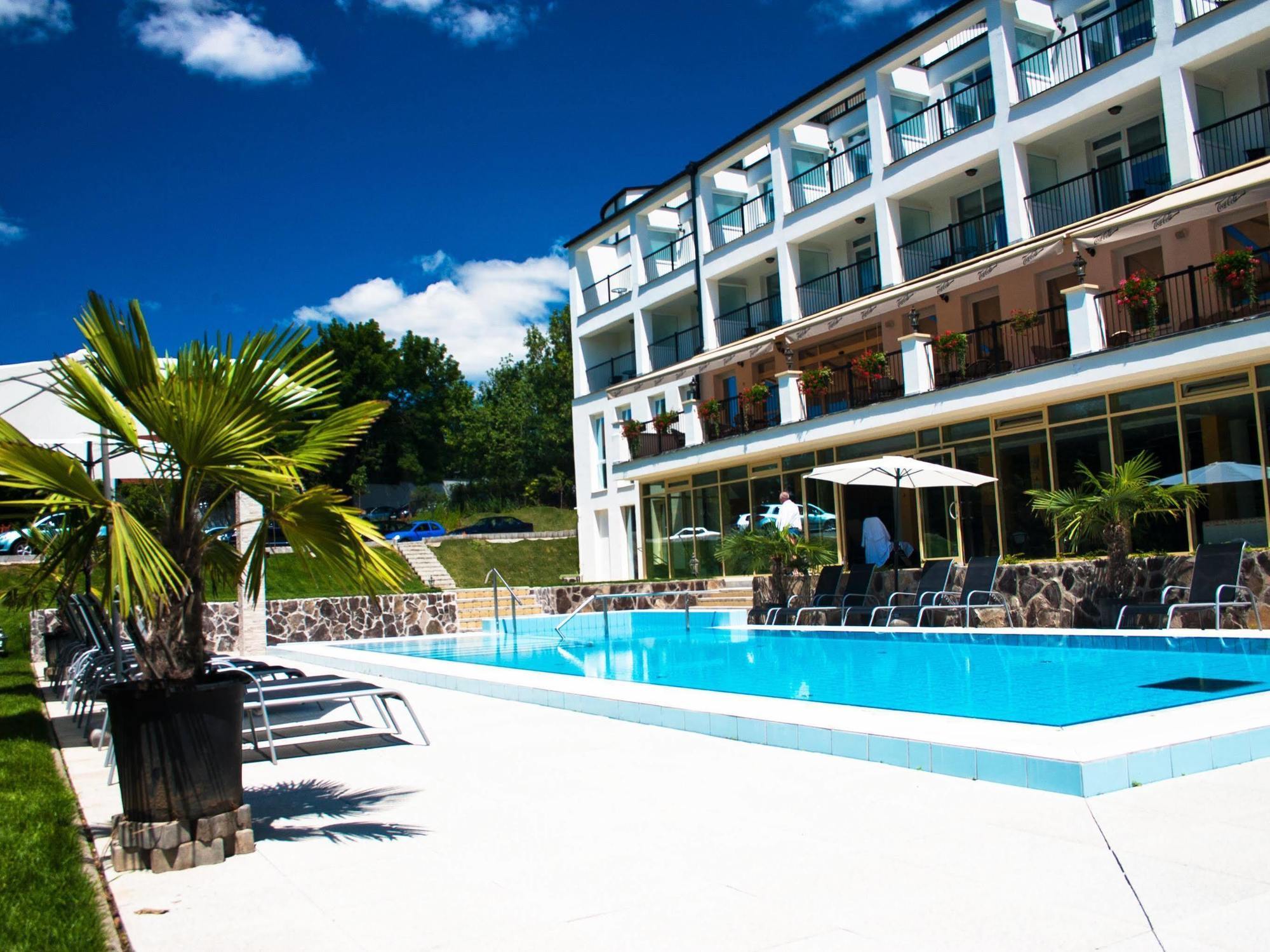 Calimbra Wellness Hotel Superior Miskolc Ngoại thất bức ảnh